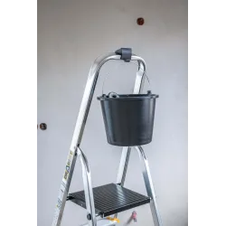 Plastikowy hak na wiadro do drabiny domowej Plastikowy hak na wiadro do drabiny domowej